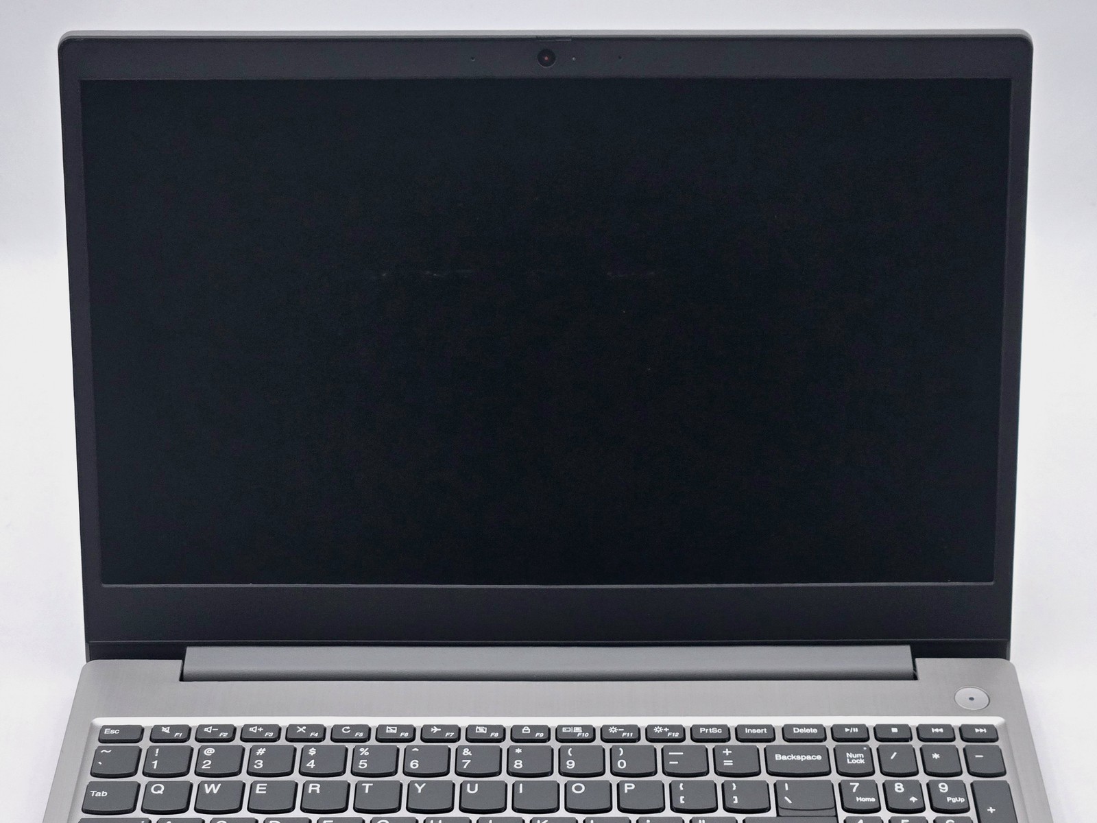 Lenovo IdeaPad 3 15IGL05 15″ FHD PENTIUM SILVER N5030 128GB SSD 4GB W11 Webcam