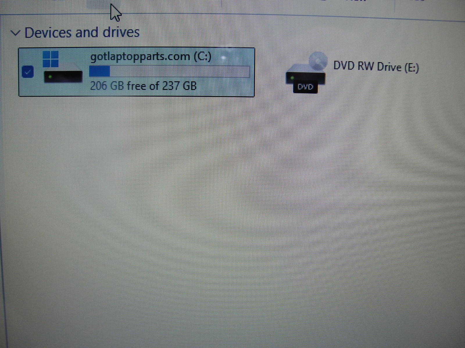 HP 15-DA1005DX 14”HD TOUCH Core i7-8565U 1.8GHz 12GB SSD Reset 256GB+Charger