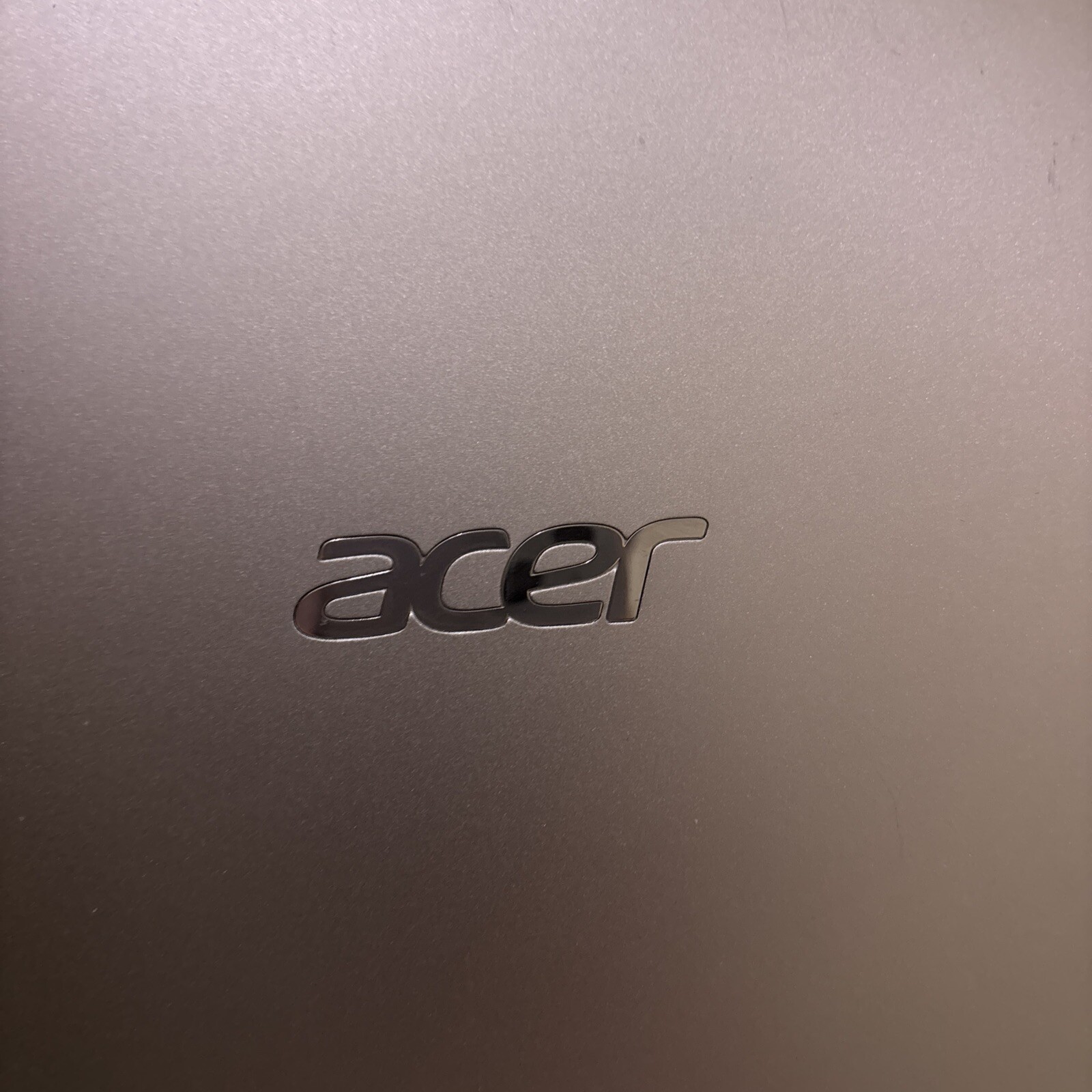 Acer Swift 3 Light Laptop, 14″” FHD IPS, AMD Ryzen 7 4700U Octa-Core…