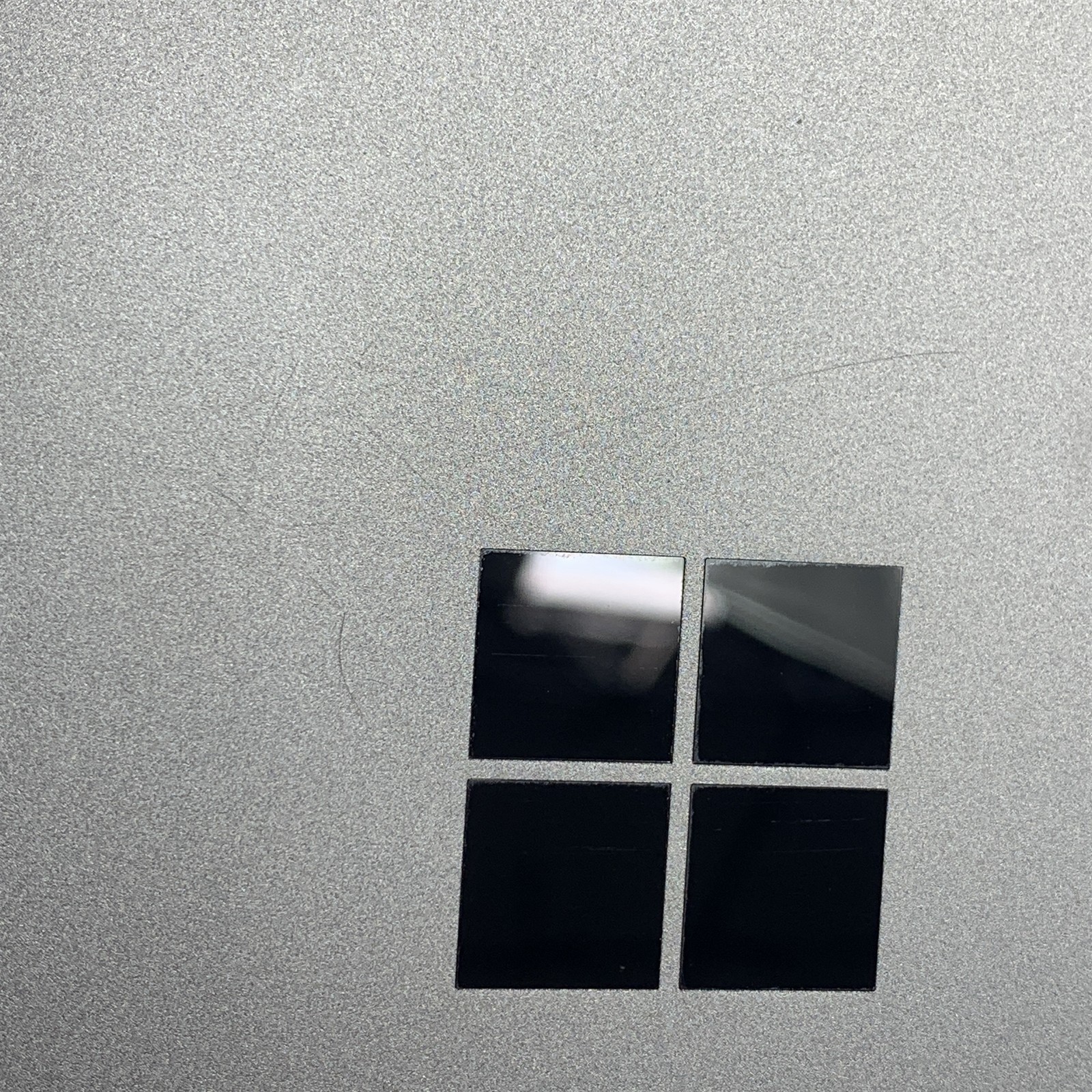 Microsoft Surface Laptop Go 2 12.4″ i5-1135G7 2.4GHz 16GB 256GB NVMe SSD – Win11