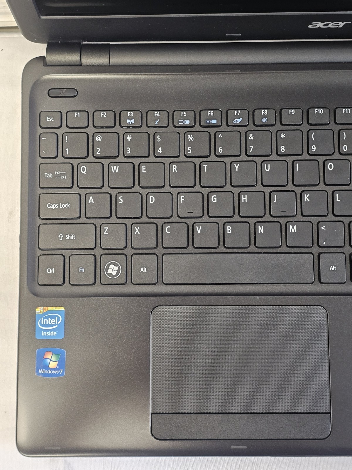 Acer Aspire E1-532-2616 Laptop – WON’T POWER ON – Parts/Repair – Read Desc.