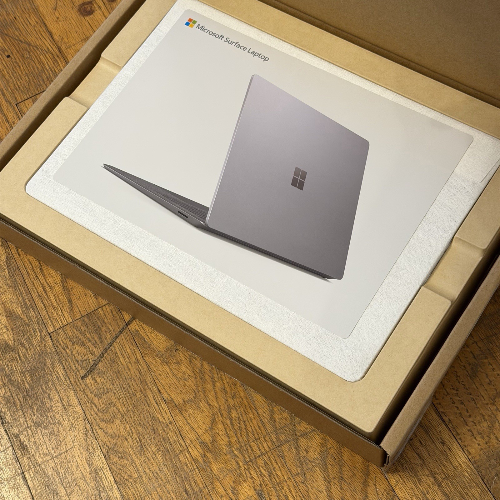 Microsoft Surface Laptop 3 13.5 inch (512GB, Intel Core i7 10th Gen