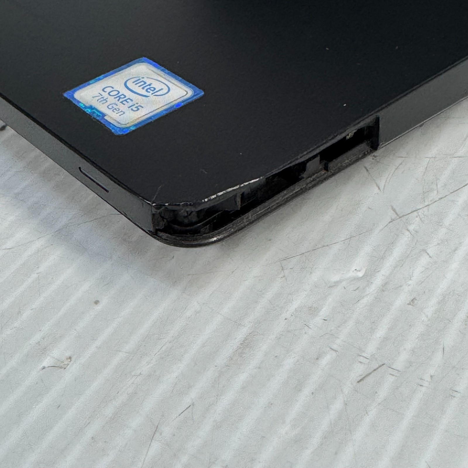 Dell Latitude 5480 i5-7200U 14″ Windows 11 Pro Laptop 128GB SSD 8GB RAM *WEAR*