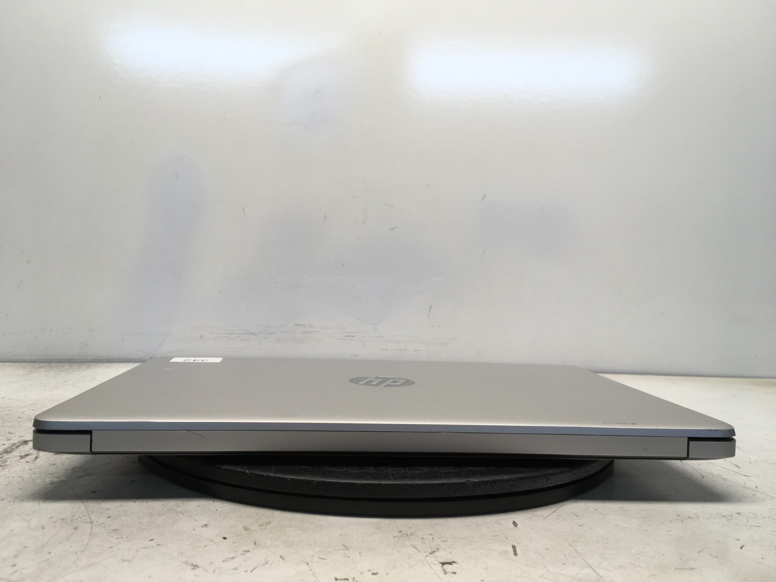 HP 15-DW0037WM Intel i3-8145U 2.1GHz 4 GB NO HDD