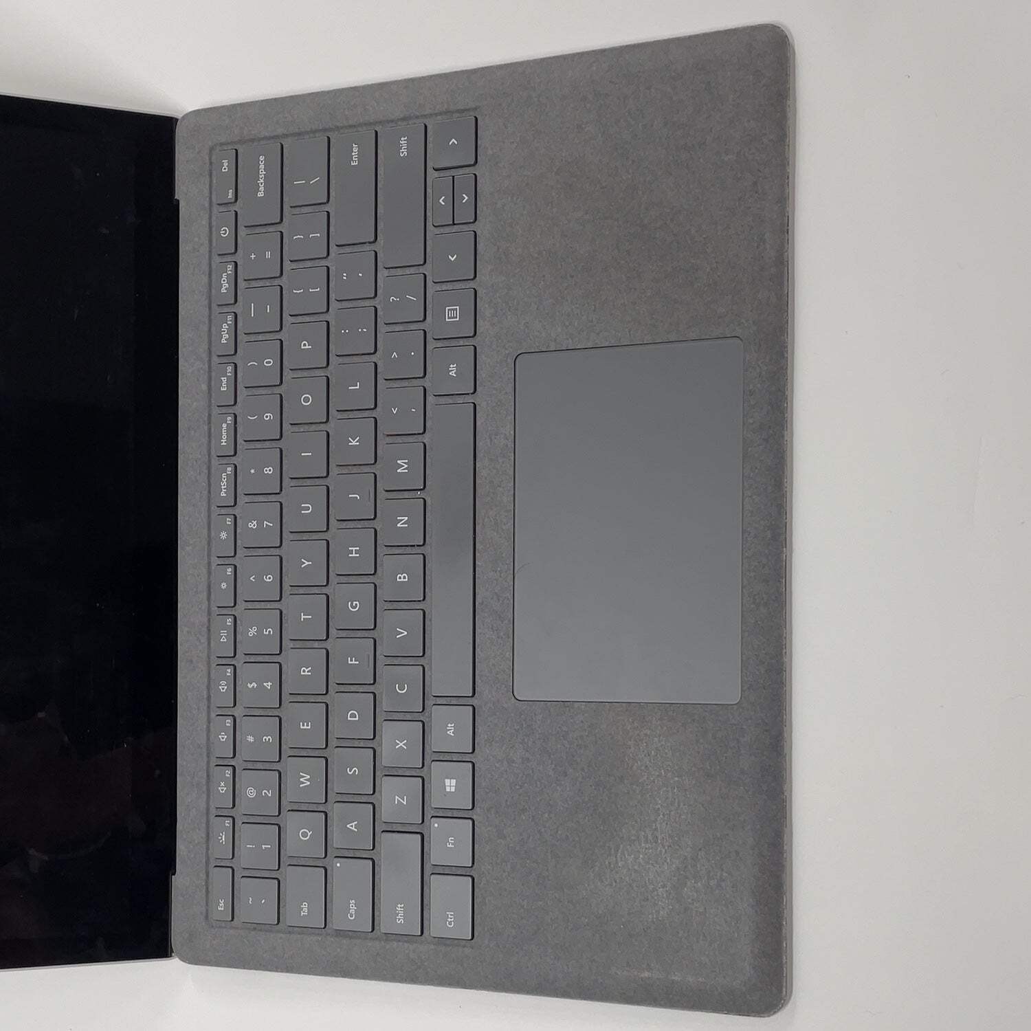 Microsoft Surface Laptop 3 1867 13.5″ i5-1065G7 3.6GHz 128GB RAM 128GB SSD