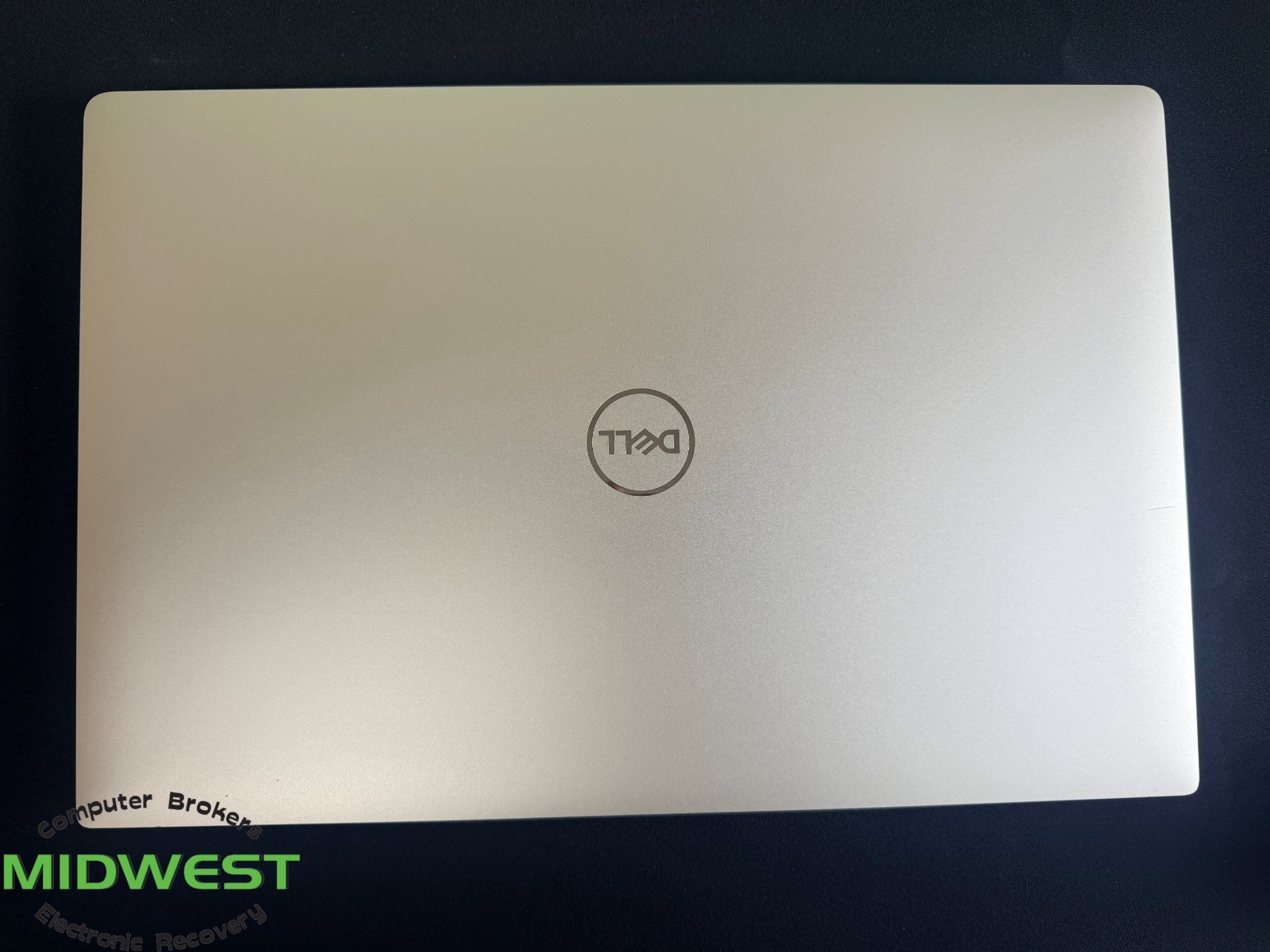Dell Precision 5540 Xeon-2276M 2.8GHz 32GB RAM No OS/HDD/SSD