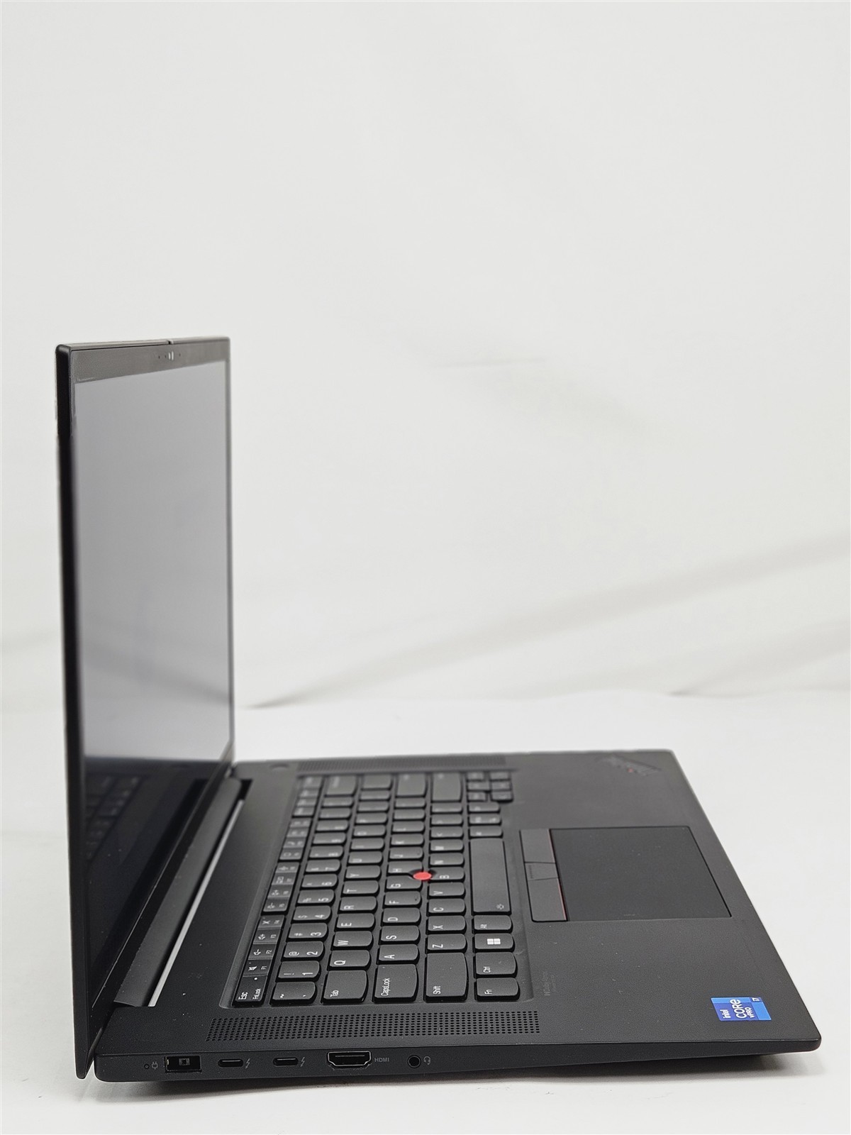 16″ Lenovo ThinkPad P1 Gen 4 Laptop Core i7-11850H 32GB RAM 1TB SSD Win11 Home