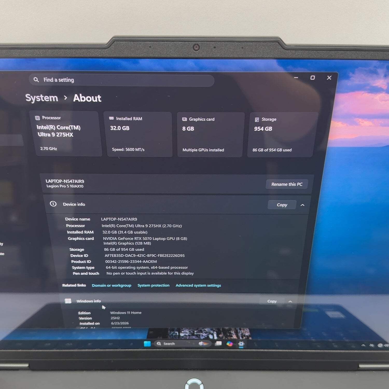 Lenovo Legion 5 Pro 16IAX10 16″ Core Ultra 9 275HX 32GB RAM 1TB SSD RTX 5070