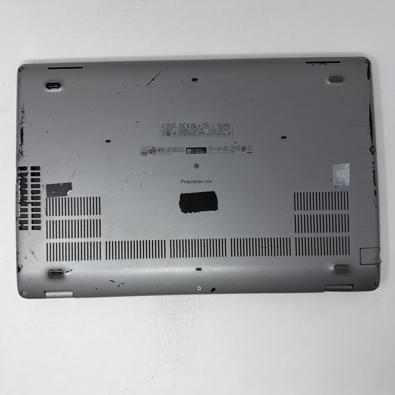 Dell Latitude 3551 i5-10400H 8GB 256GB SSD 15.6″ FHD Win11 Pro