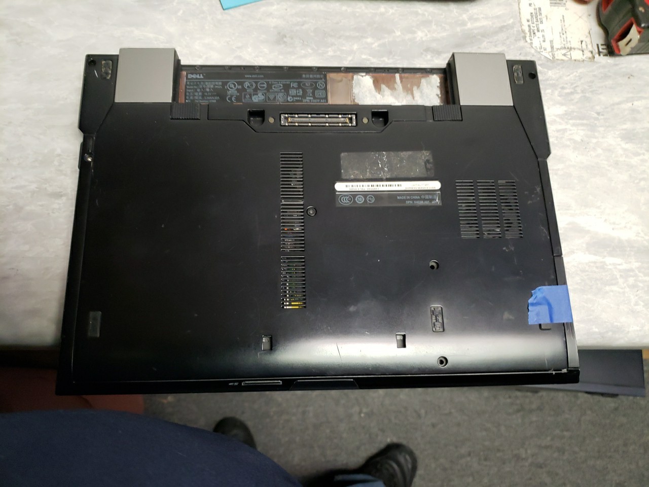 Dell Latitude E6400 Laptop 14″ Intel 2 core 3.06GHz 1GB RAM read ad FREE SHIP