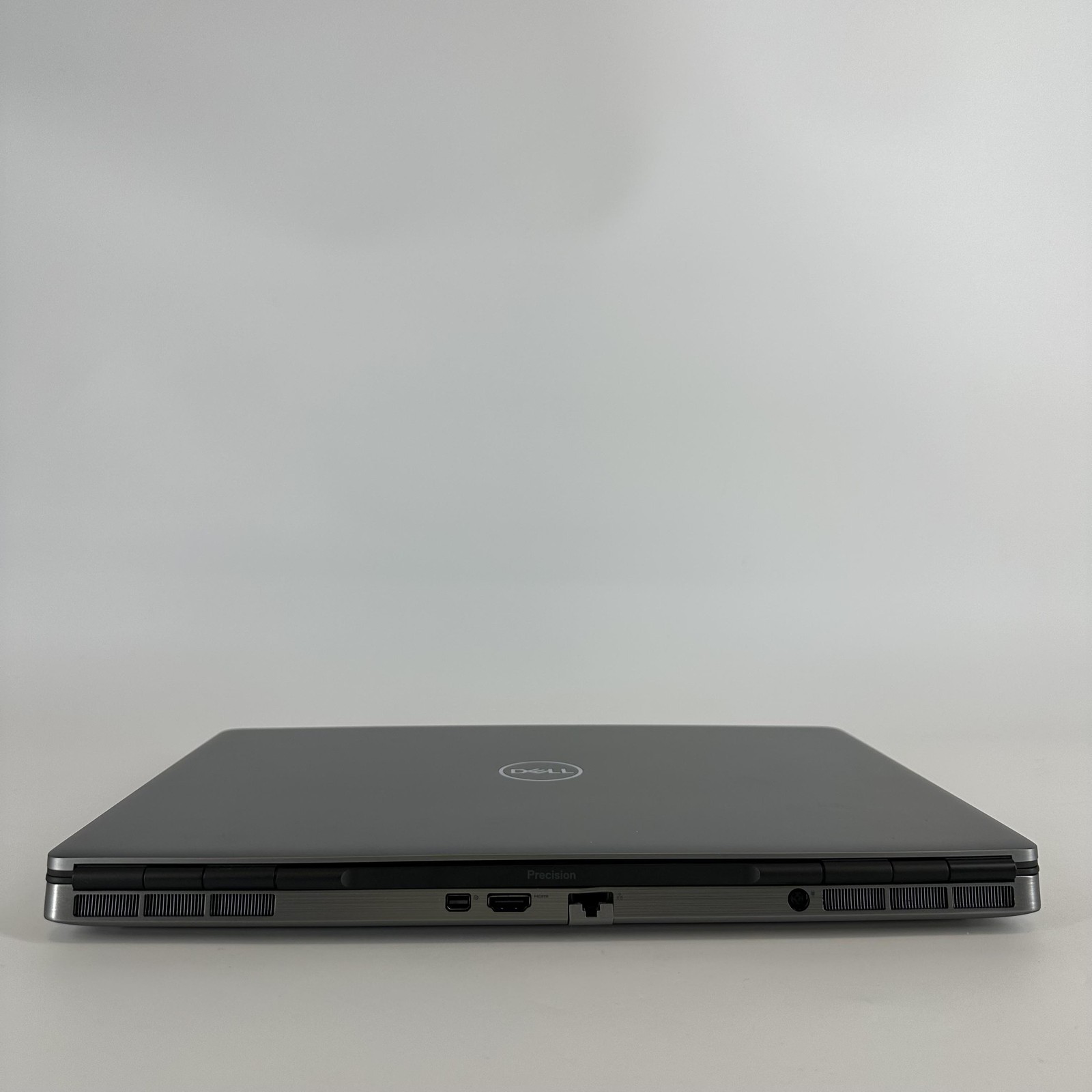 Dell Precision 7560 15.6 FHD Xeon W-11955M 32GB 512GB SSD RTX A2000 BENT FRAME