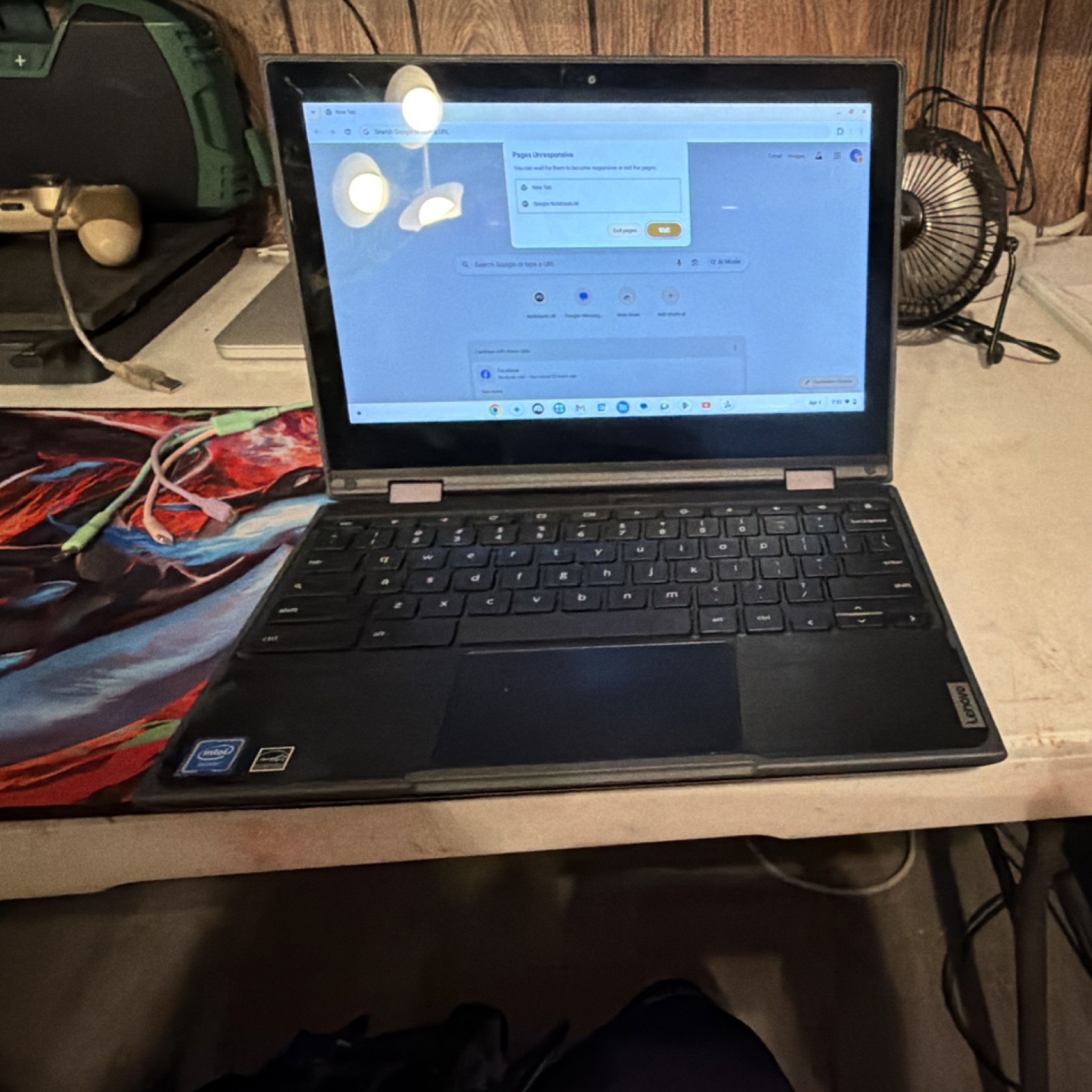 Lenovo Chromebook Convertible 2-in-1 Intel Touchscreen Black Chrome OS