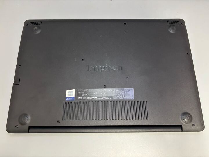 Dell Inspiron 3595 15.6″ Laptop AMD @3.1GHz 4GB RAM 120GB SSD Win 10 Pro