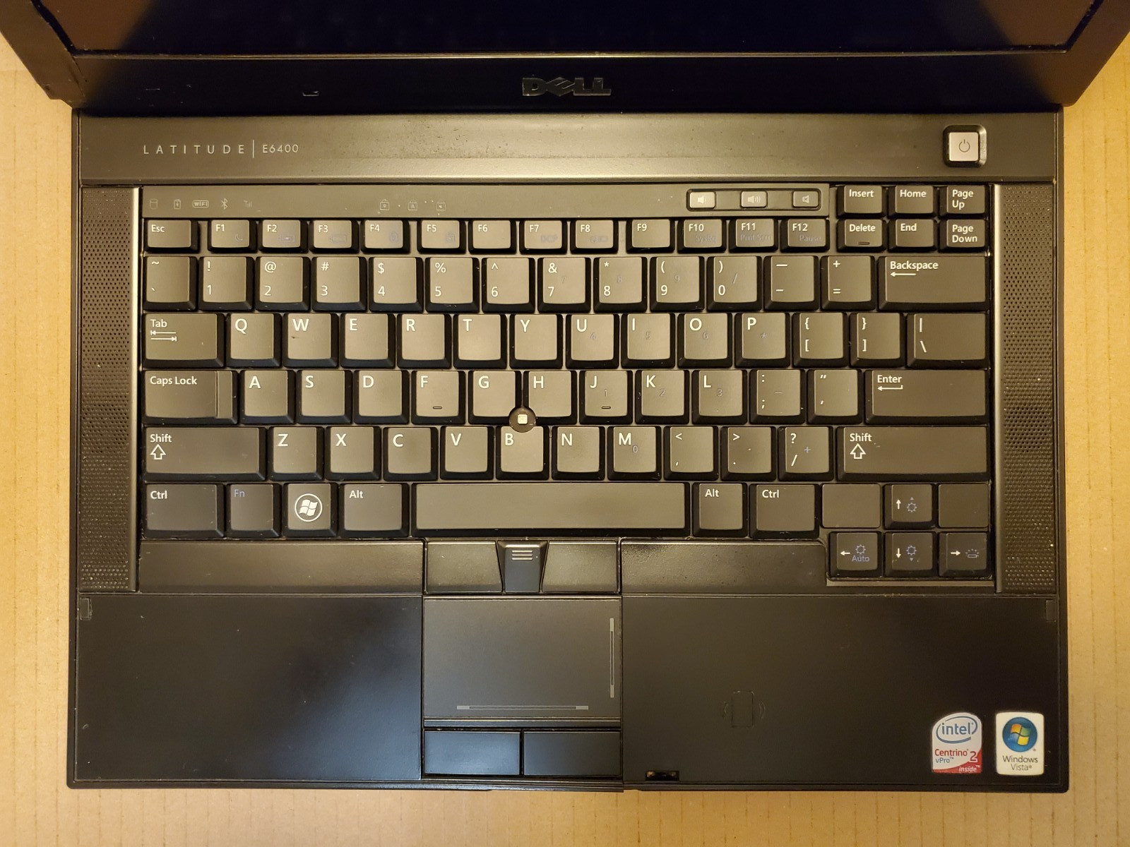 Dell Latitude E6400 Laptop 14″ Intel Core 2 Duo P8400 2.26GHz – Retro Gaming