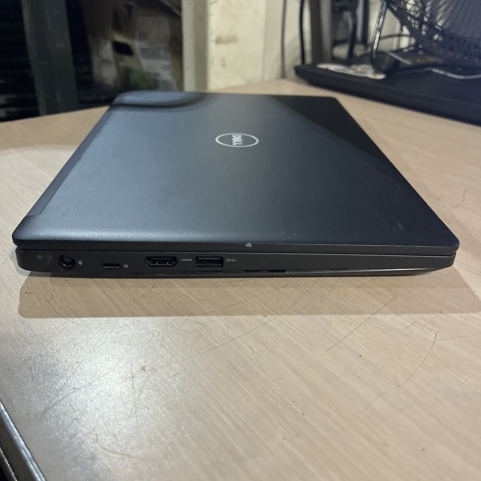 DELL LATITUDE 5280 INTEL CORE I3-7100U 2.40GHZ 8GB RAM NO HD /