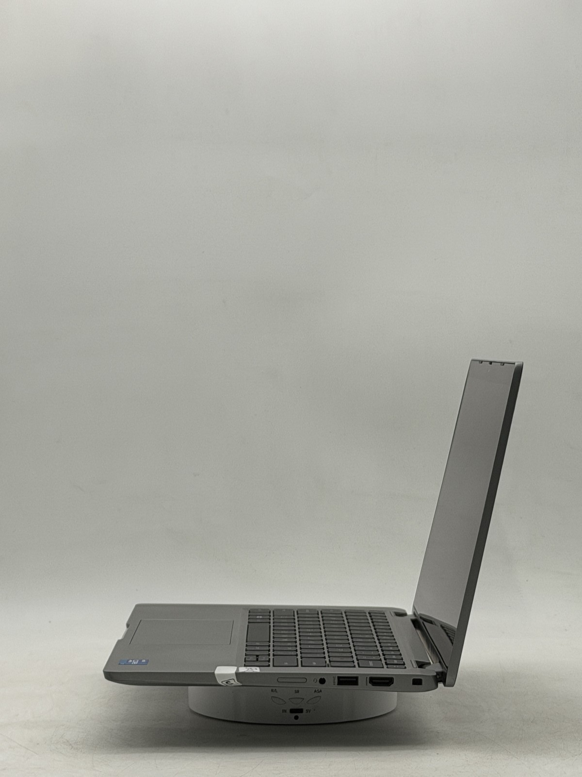 Dell Latitude 5320 (2-in-1) 13.3in i7-1185G7 16GB 256GB No OS Read –