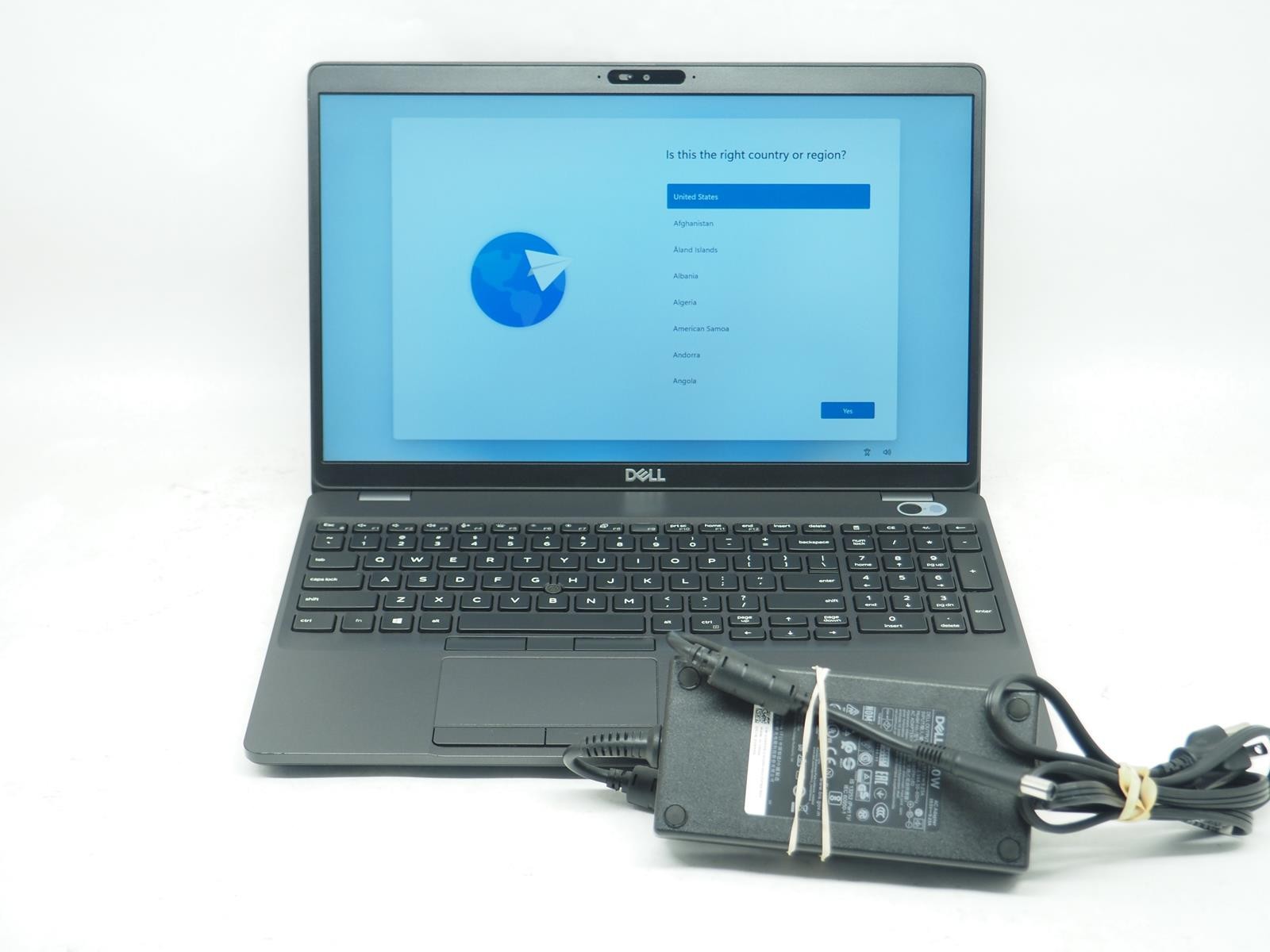 DELL PRECISION 3541 15.5 in Intel Core i9-9880H 2.30GHz 32GB RAM 512GB NVMe