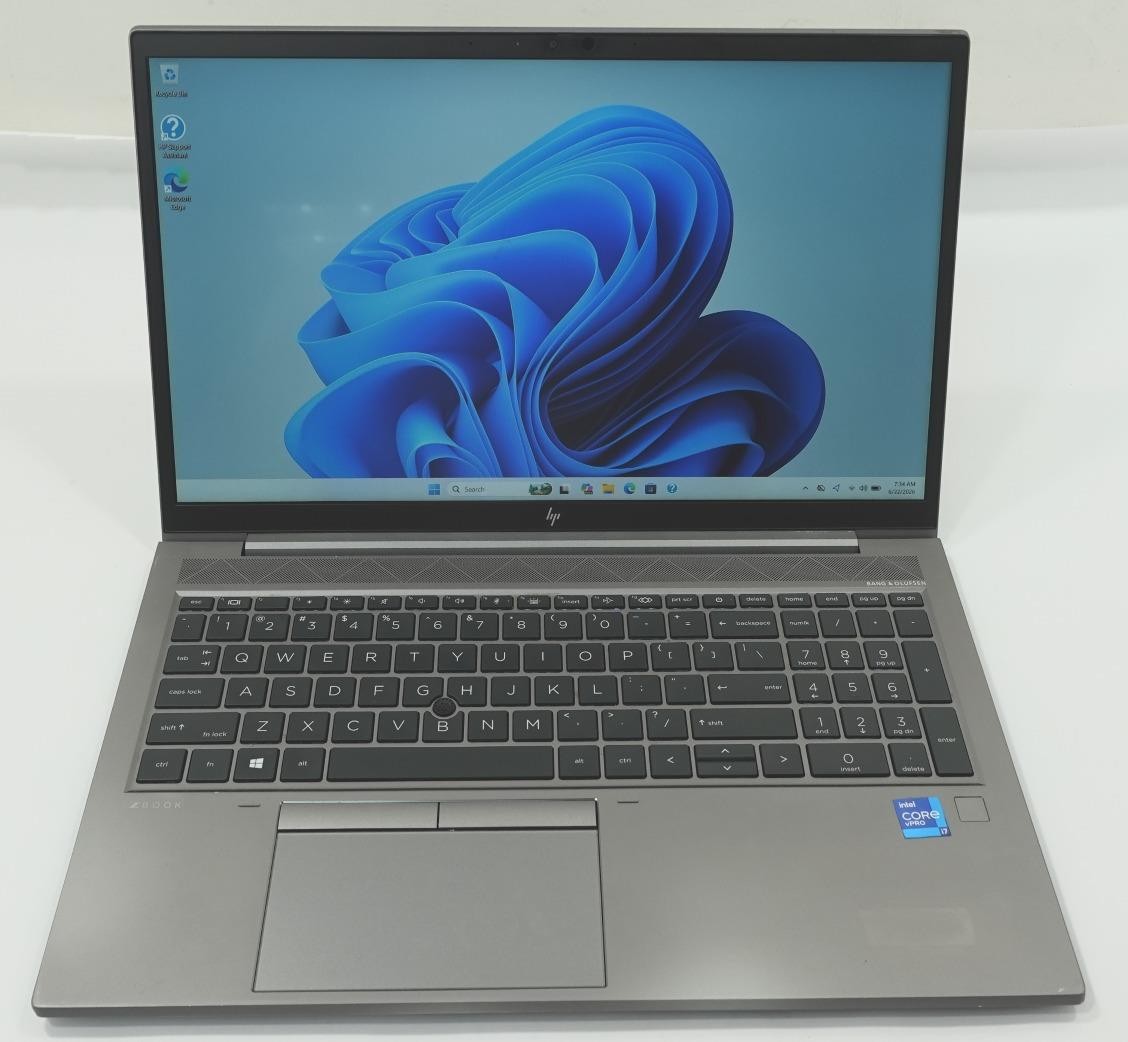 HP ZBOOK Firefly G8 Mobile WS 15.6″ Core i7-1185G7 3.00GHz 16GB 256GB SSD
