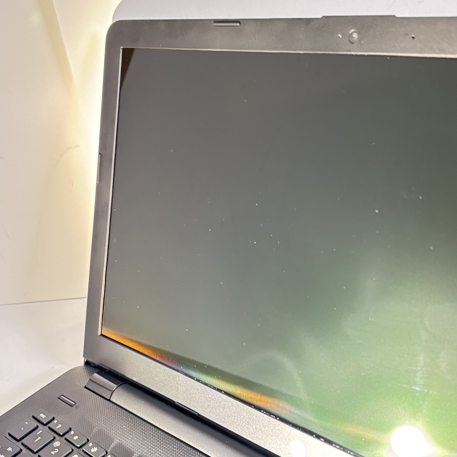 HP 15-bs212wm Intel Celeron N4000 1.1GHz 4GB RAM 500GB HDD 15.6” Touch