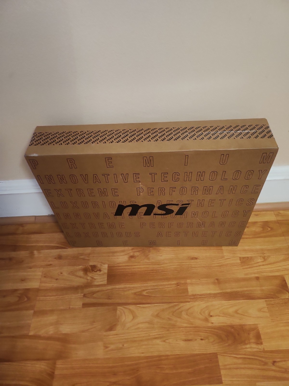 MSI Crosshair 18 HX AI A2XWGKG-012US 18″ Gaming Laptop QHD U9-275HX 5070 1TB