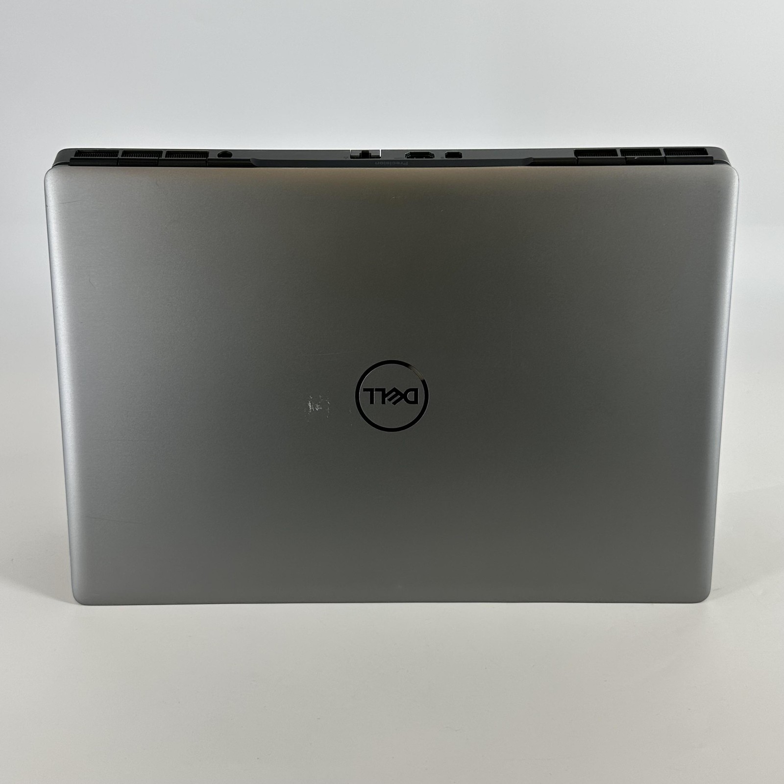 Dell Precision 7560 15.6 Gray FHD i9-11950H 2.60GHz 32GB 1TB SSD T1200 Good