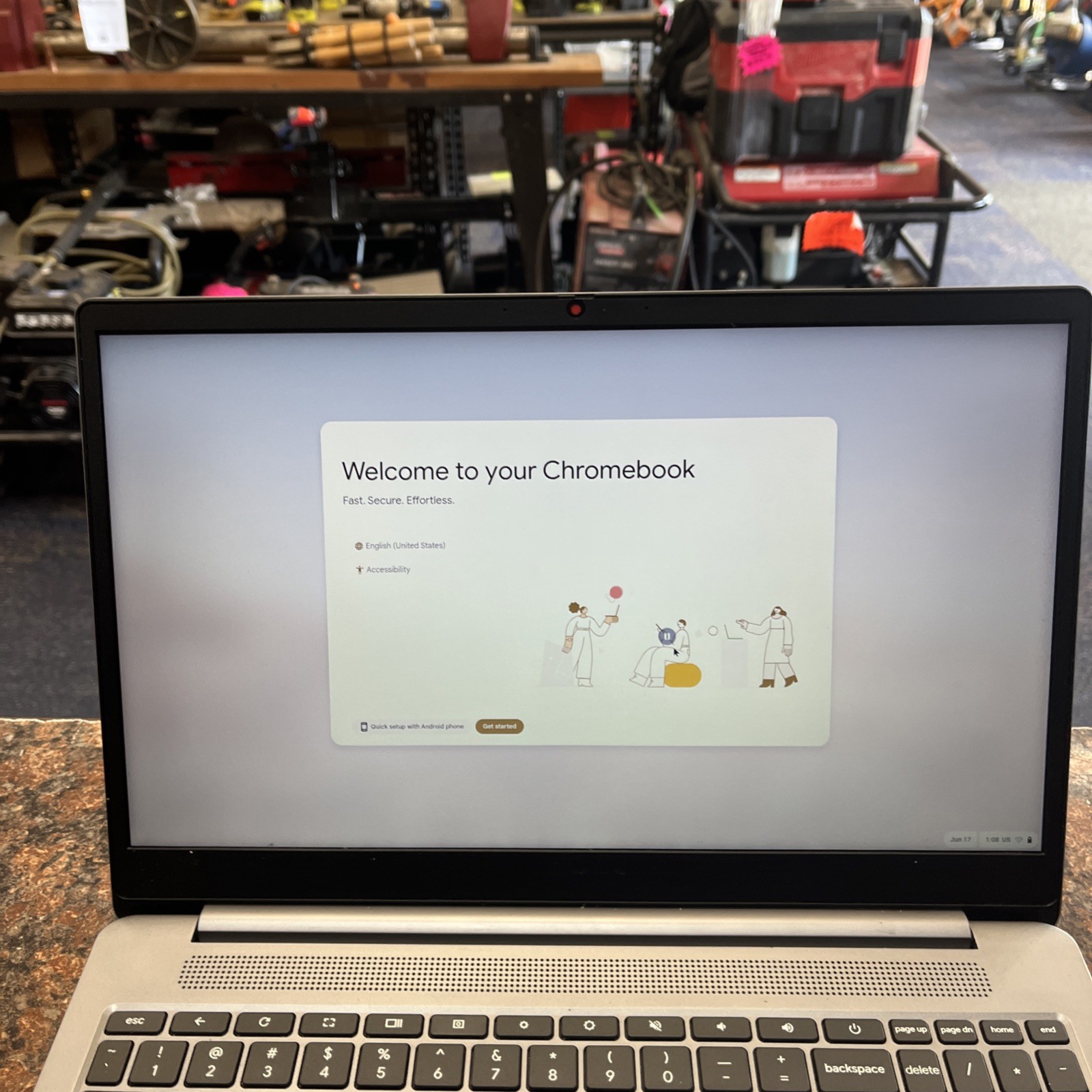 Lenovo IdeaPad 3 Chrome 15IJL6– 15.6″ FHD –Celeron N4500–4 GB RAM–64GB eMMC–Gray