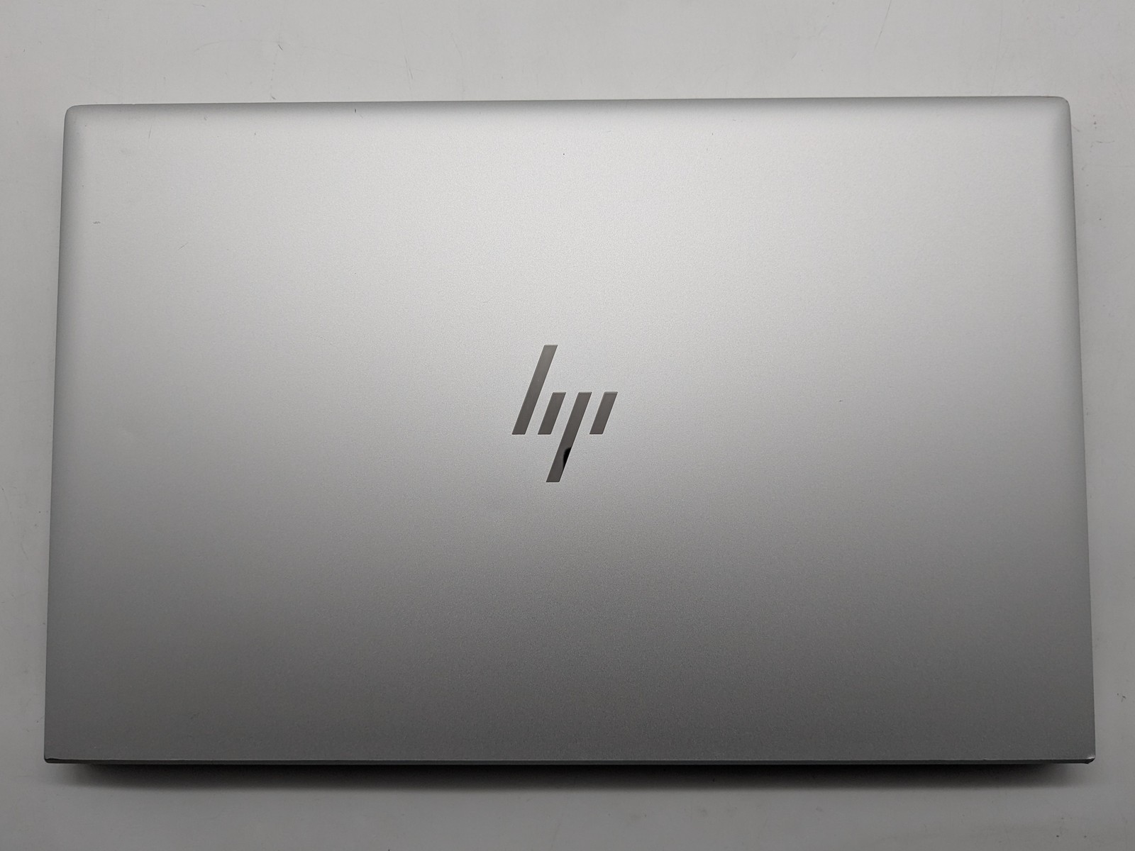 HP EliteBook 855 G8 15″ FHD Touch RYZEN 7 PRO 5850U 512GB SSD 16GB W11 Backlit
