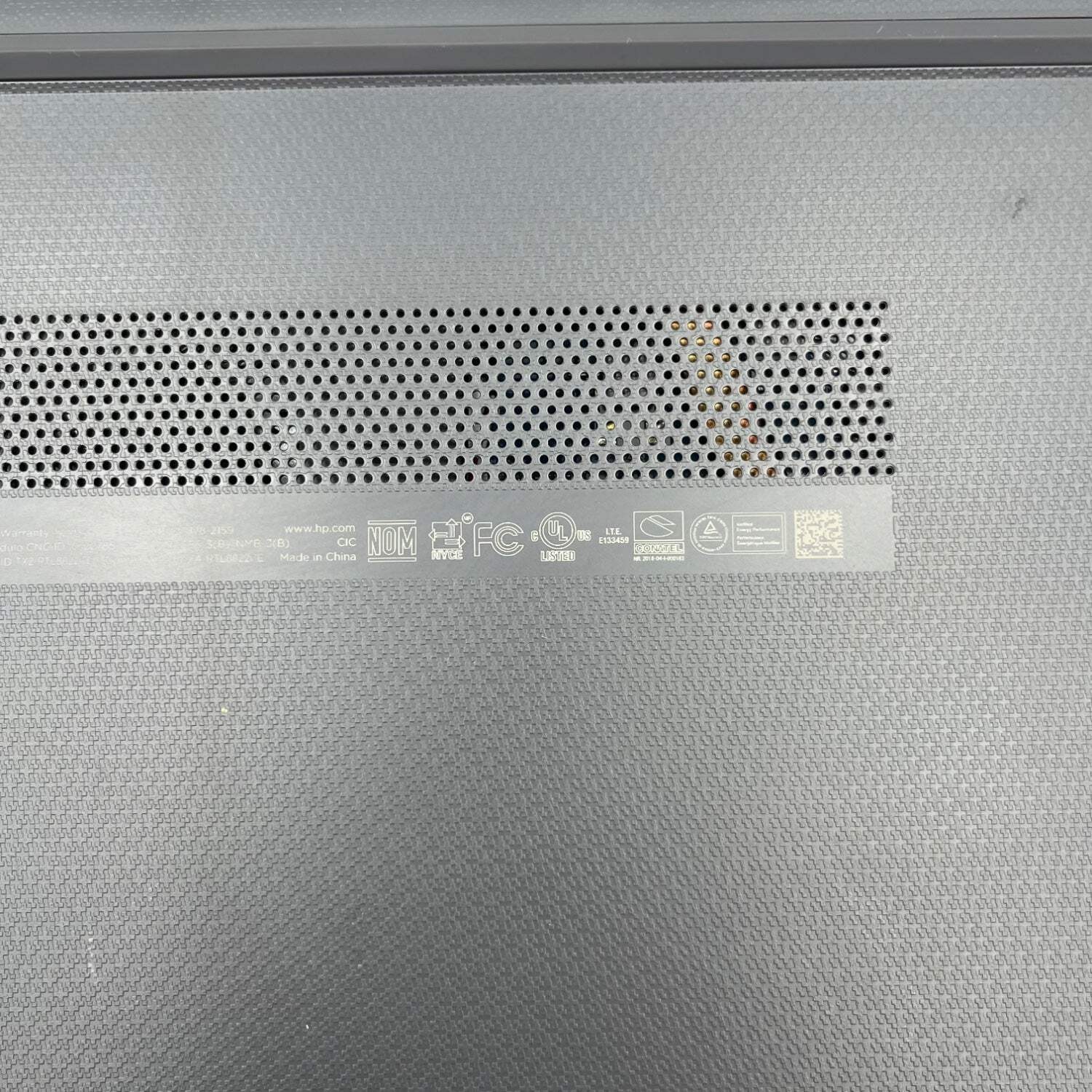 HP 250 G7 15.6″ i7-1065G7 1.5GHz 16GB RAM 512GB SSD