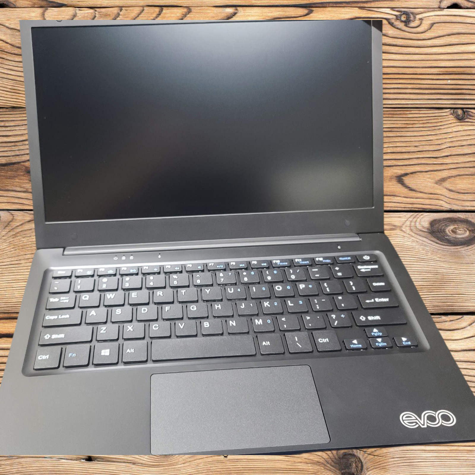 Evoo EV-C-116-6 11.6″ Ultra Thin Laptop Intel Celeron 3gb Ram 32gb Win 10