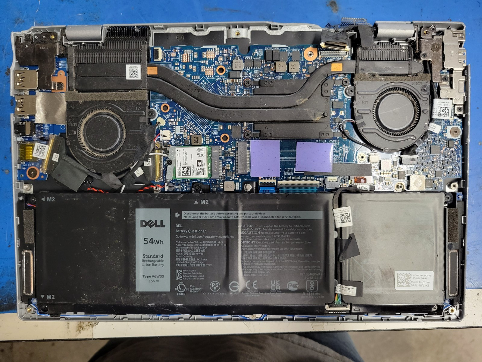 Dell Latitude 3320 i5-1135G7@2.4GHz 8GB RAM *NO COVER/SSD/OS/AS IS* | LP498