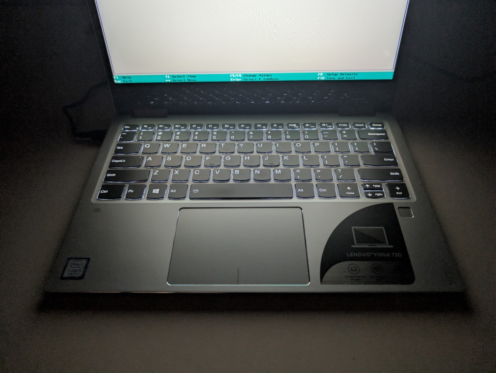 LENOVO YOGA 720-13IKB 2-in-1 Touchscreen | i5-8250U 8GB RAM | FHD Backlit FPS
