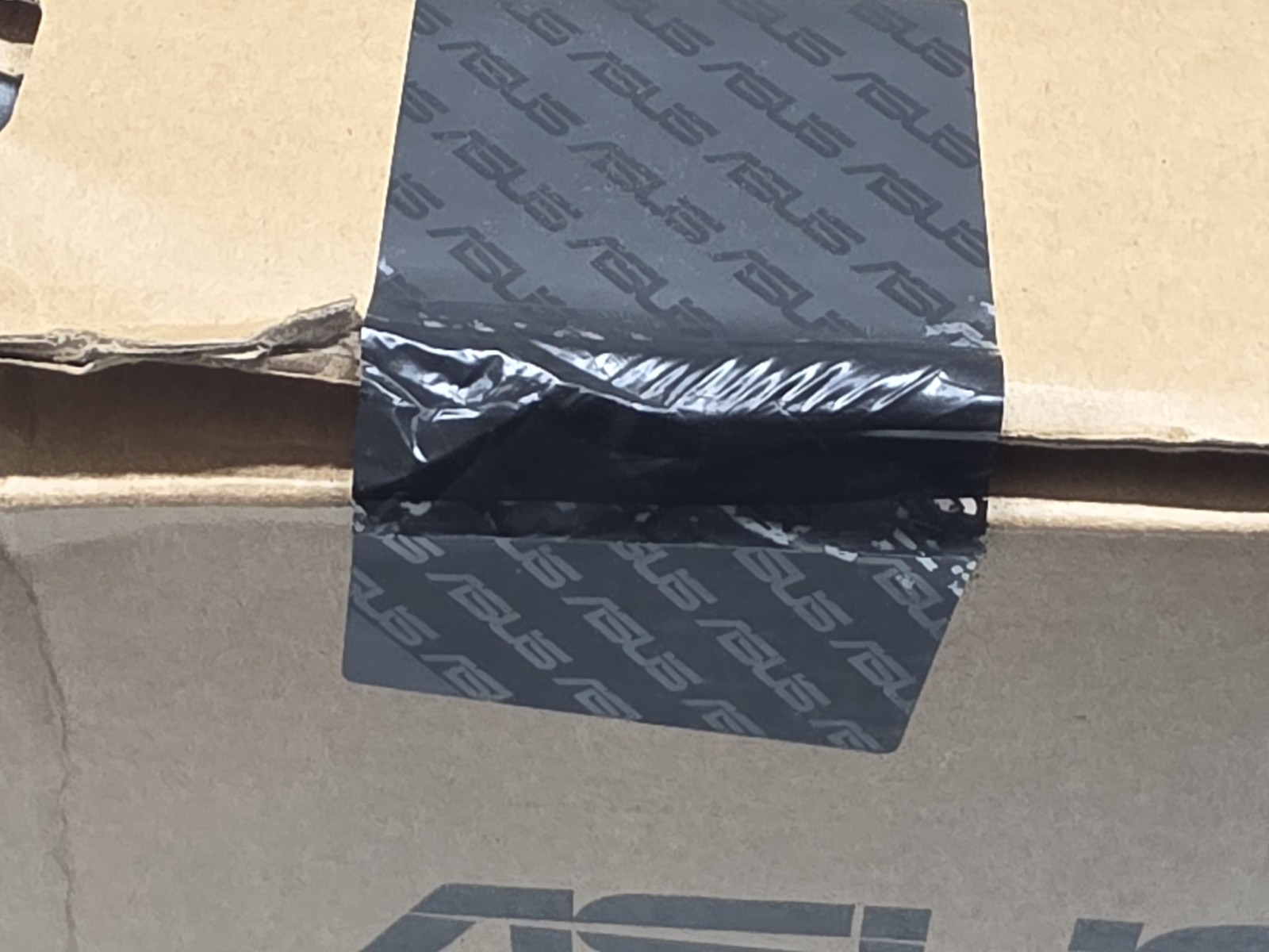 ASUS Chromebook Plus CX3402 14″ FHD Touch i3-1215U 8GB RAM 128GB SSD WHITE