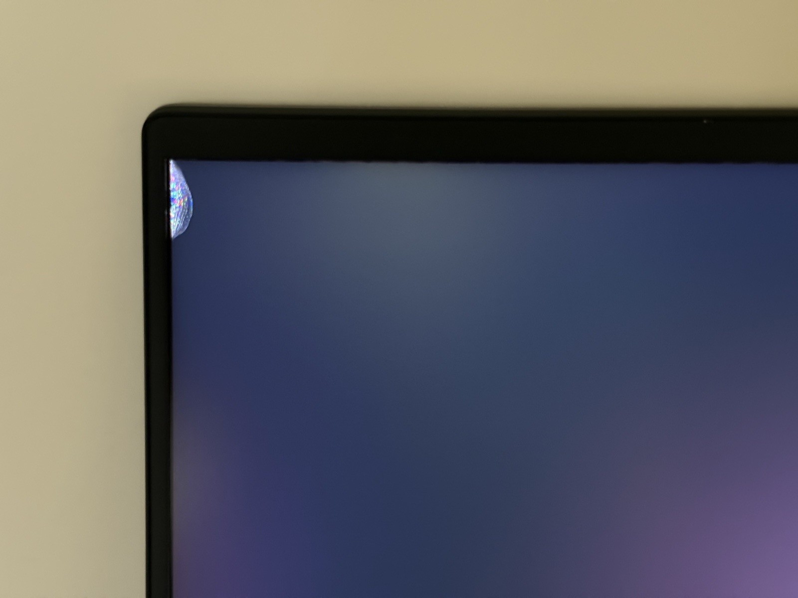 READ – Dell Precision 7670 16″ i7-12850HX 32GB 512GB RTX A2000