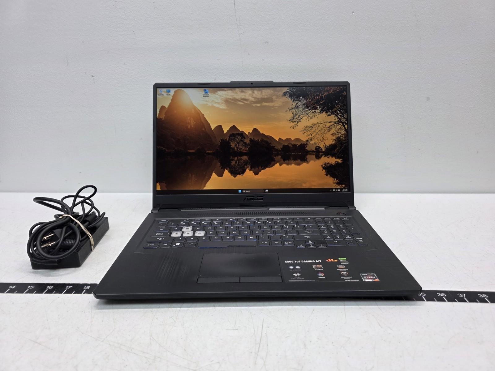 ASUS TUF Gaming A17 (FA706NFR) Ryzen 7 7435HS 8GB 512GB SSD GeForce RTX 2050