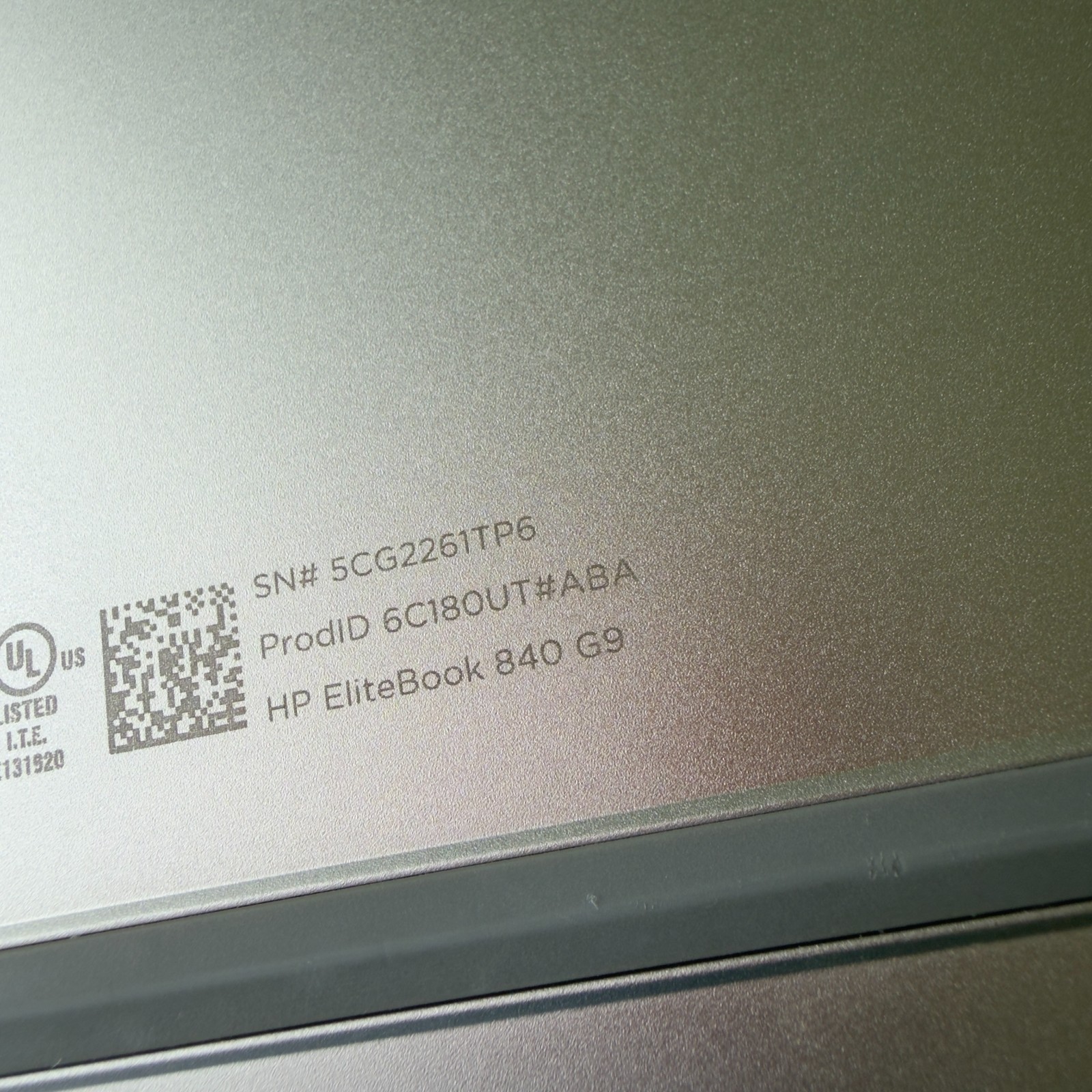 HP EliteBook 840 G9 14” 512GB SSD Intel i7-1265U 32GB RAM w Charger – Wi 11 Pro