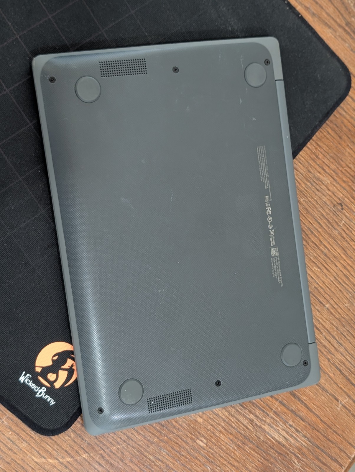 HP ChromeBook 11 G8 EE Laptop With Linux Mint