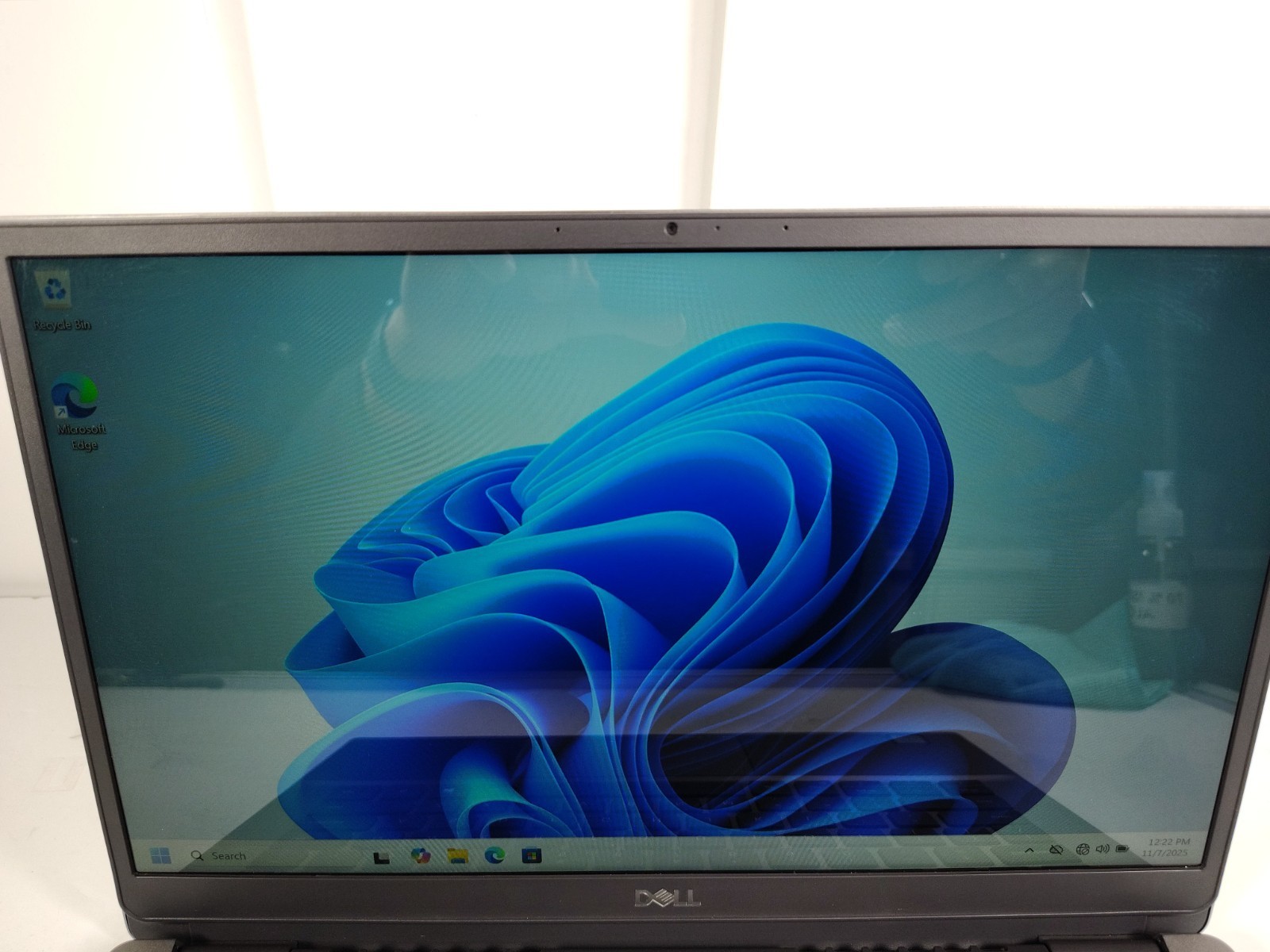 Dell Latitude 3301 8GB – 256GB i5-8265U Windows 11 Pro w/Bump Armor Case -Bundle