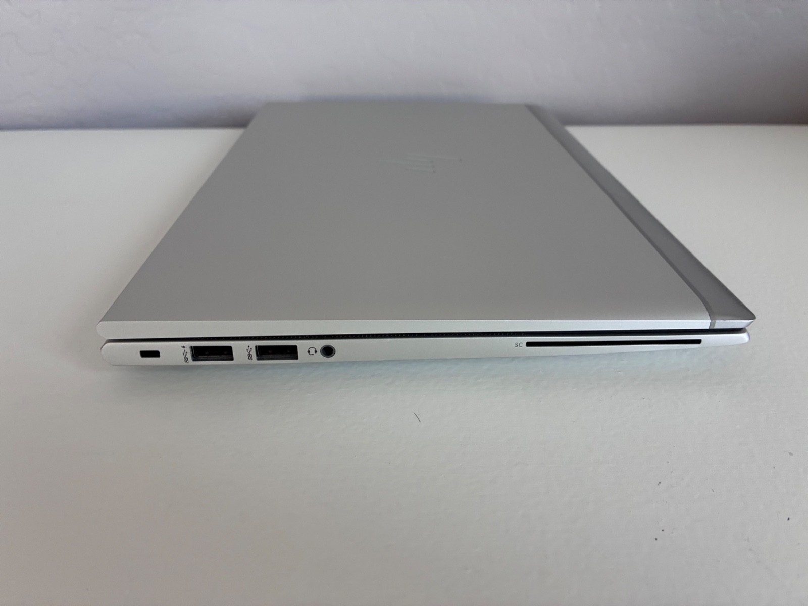 HP EliteBook 835 G8 13′ AMD Ryzen 7 PRO 5850U 512GB NVMe 16GB RAM