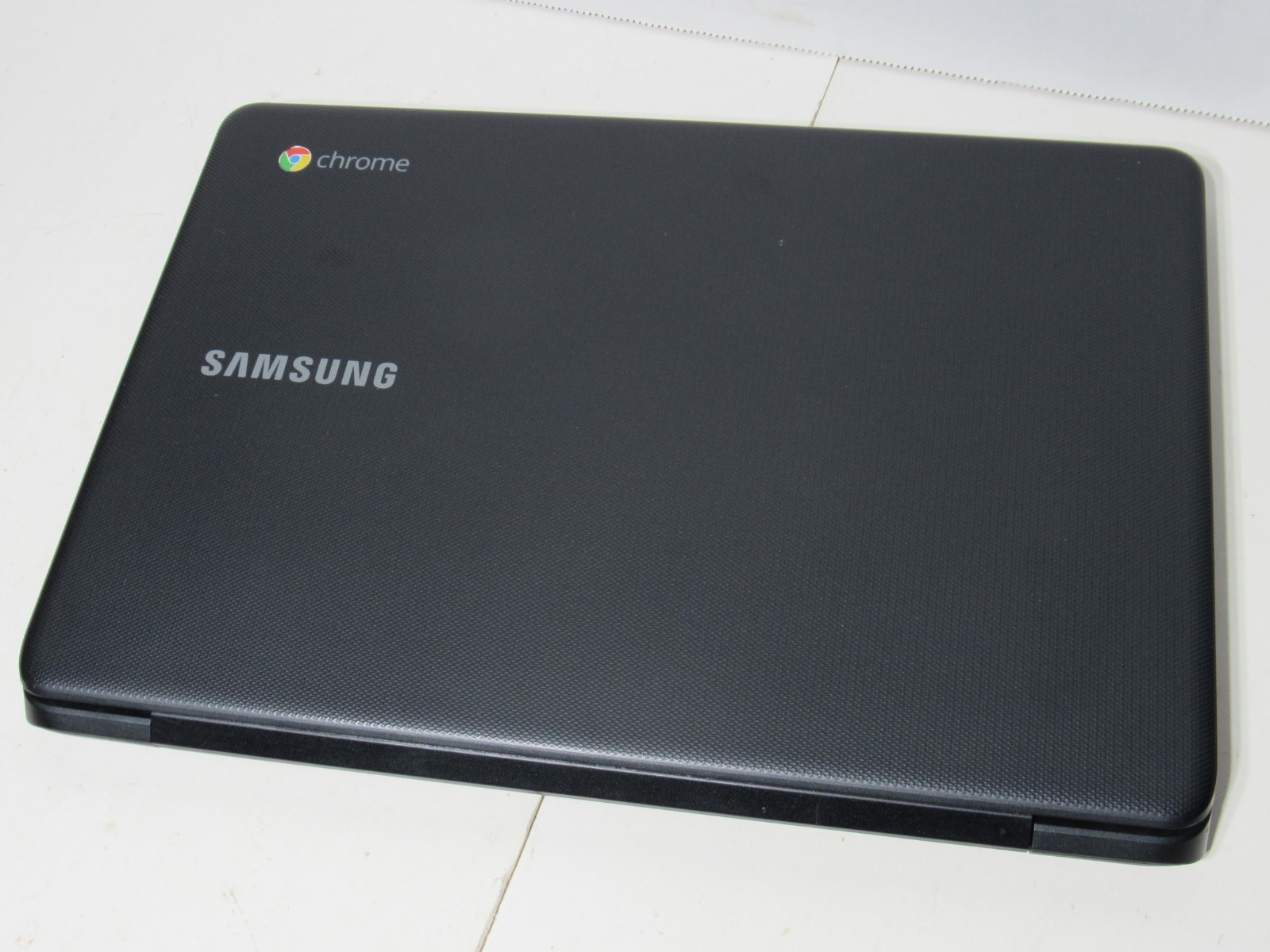 Samsung XE500C13-K03US Chromebook 3 C500 11.6″ HD Celeron N3060-4GB – 16GB SSD