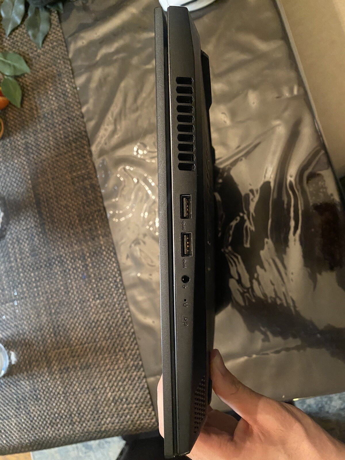 Lenovo IdeaPad Gaming 3 15.6 120Hz AMD Ryzen 5-5600H 16GB RAM 512GB SSD RTX 3060