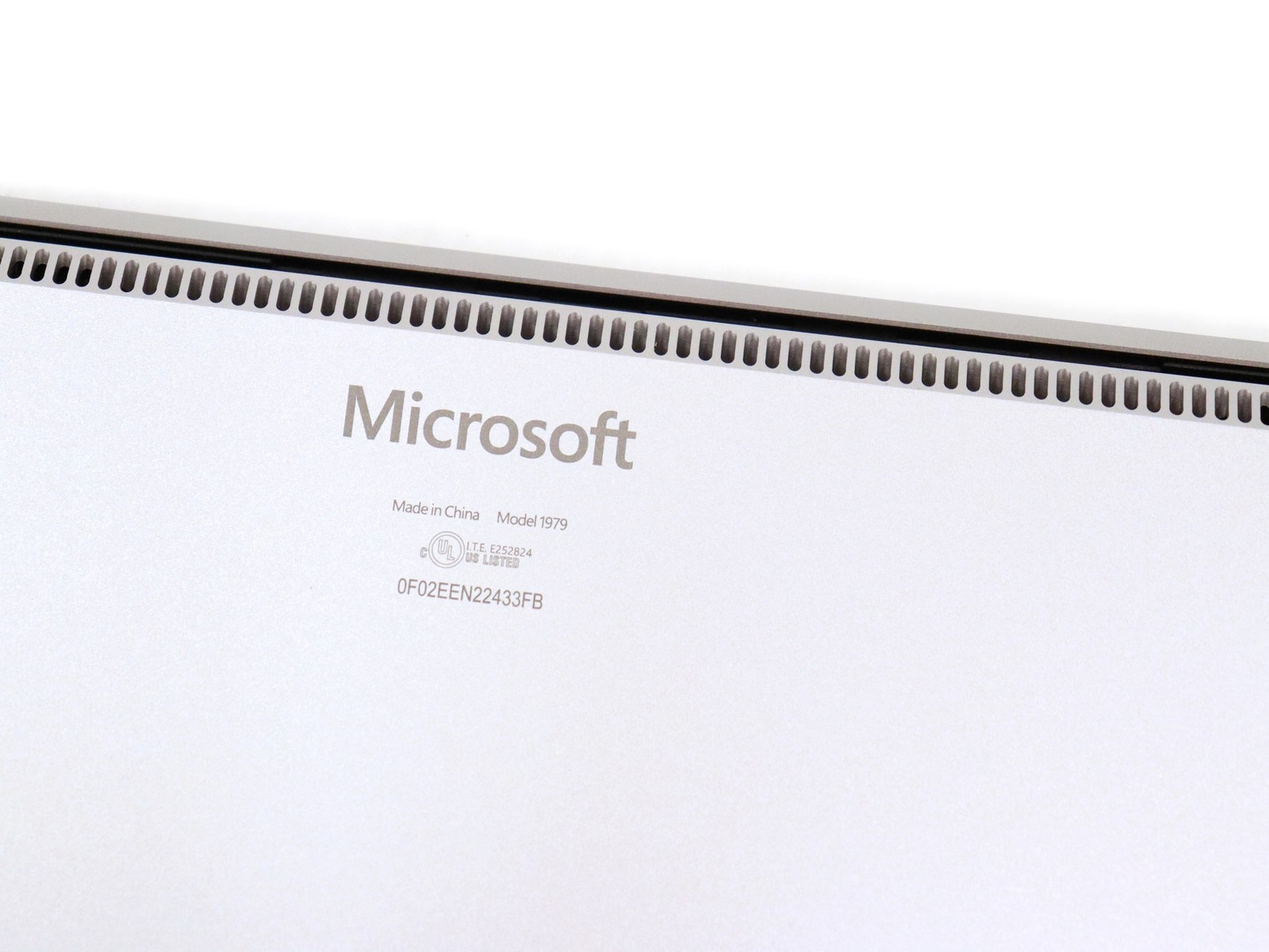Microsoft Surface Laptop 5 1979 Core i7 12th Gen 8GB RAM No NVMe/OS – Boot Loop