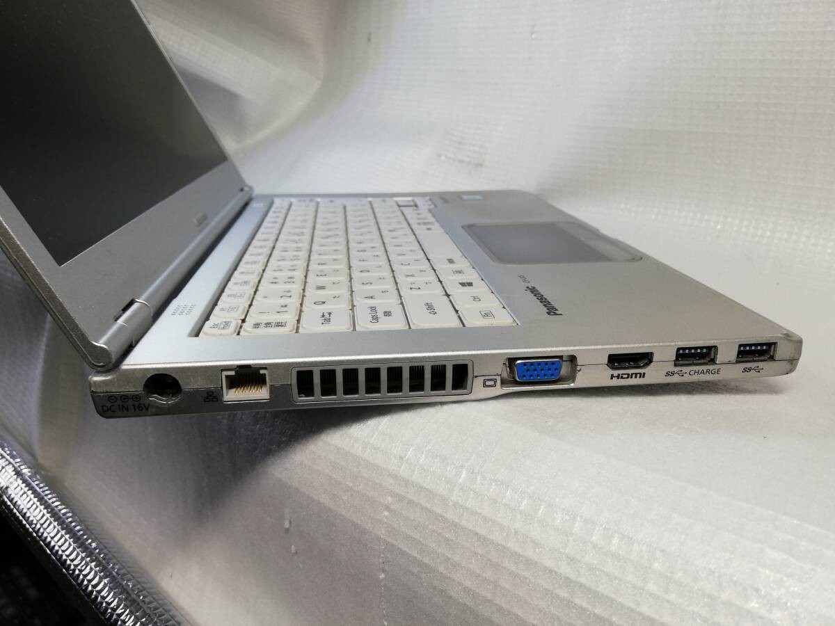 Panasonic Notebook CF-LX5 Core i5-6300U 2.4GHZ 8GB SSD 256GB Win 11 Used