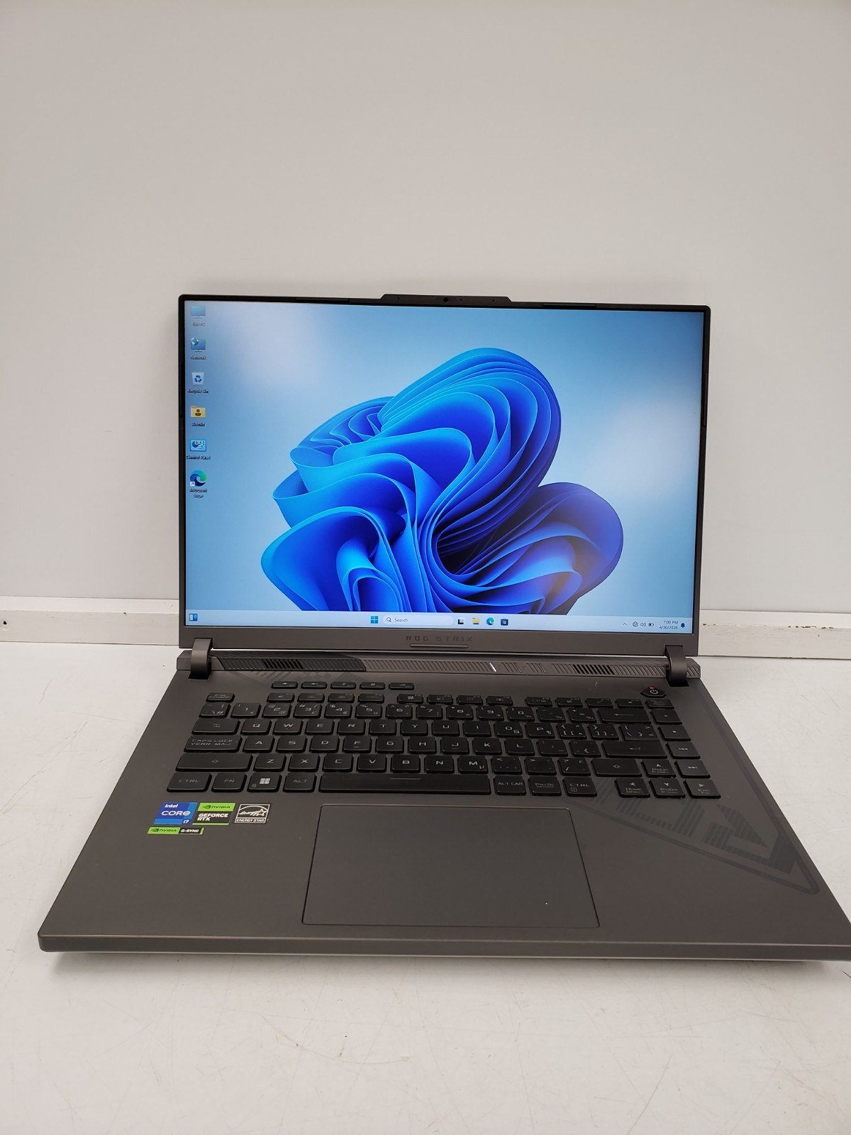 (9897995) Asus G614J Gaming Laptop