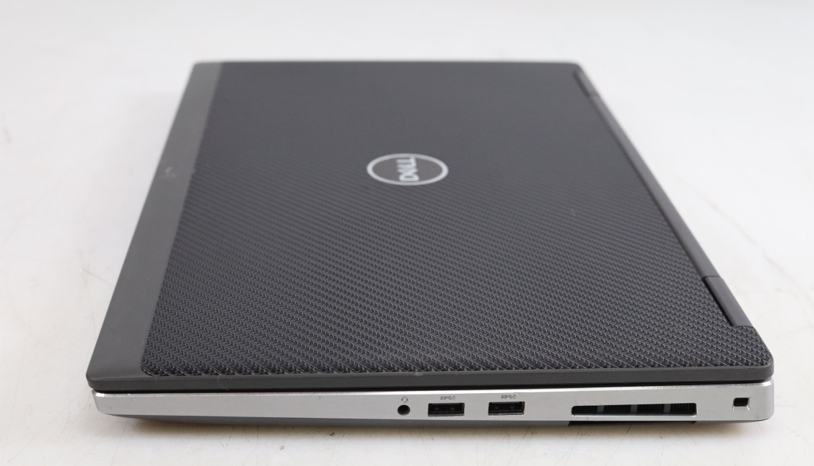 Dell Precision 7540 15.6″ Intel Xeon E-2276M 16GB 512GB SSD Quadro T2000 Win 11