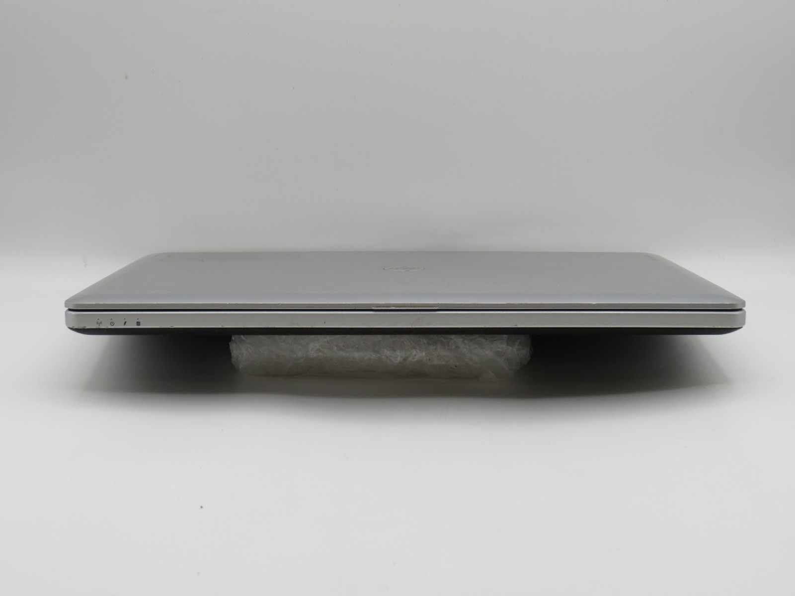 HP EliteBook Folio 9480m i5-4310U @ 2GHz 8GB DDR3 119GB m2 14″ No OS