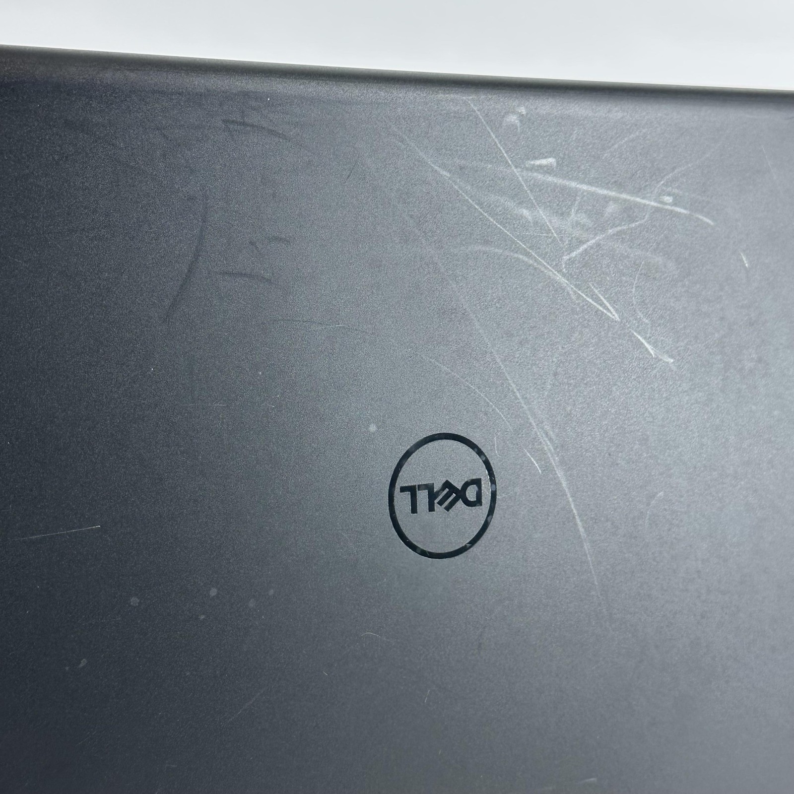 Dell Inspiron 3520 15.6 Black FHD i5-1135G7 2.40GHz 8GB RAM 256GB SSD Good