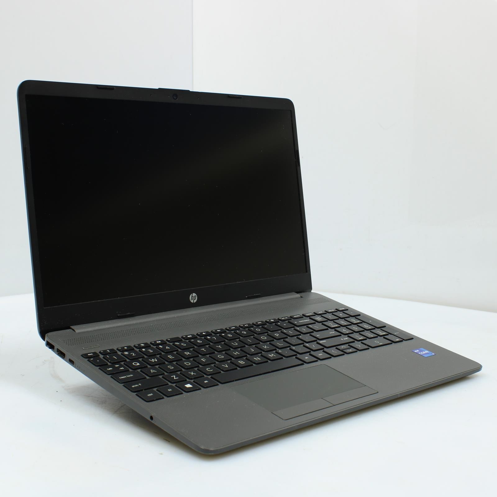 HP 250 G8 Notebook Intel Core i5 11th Gen 16GB RAM 256GB NVME No OS/Battery
