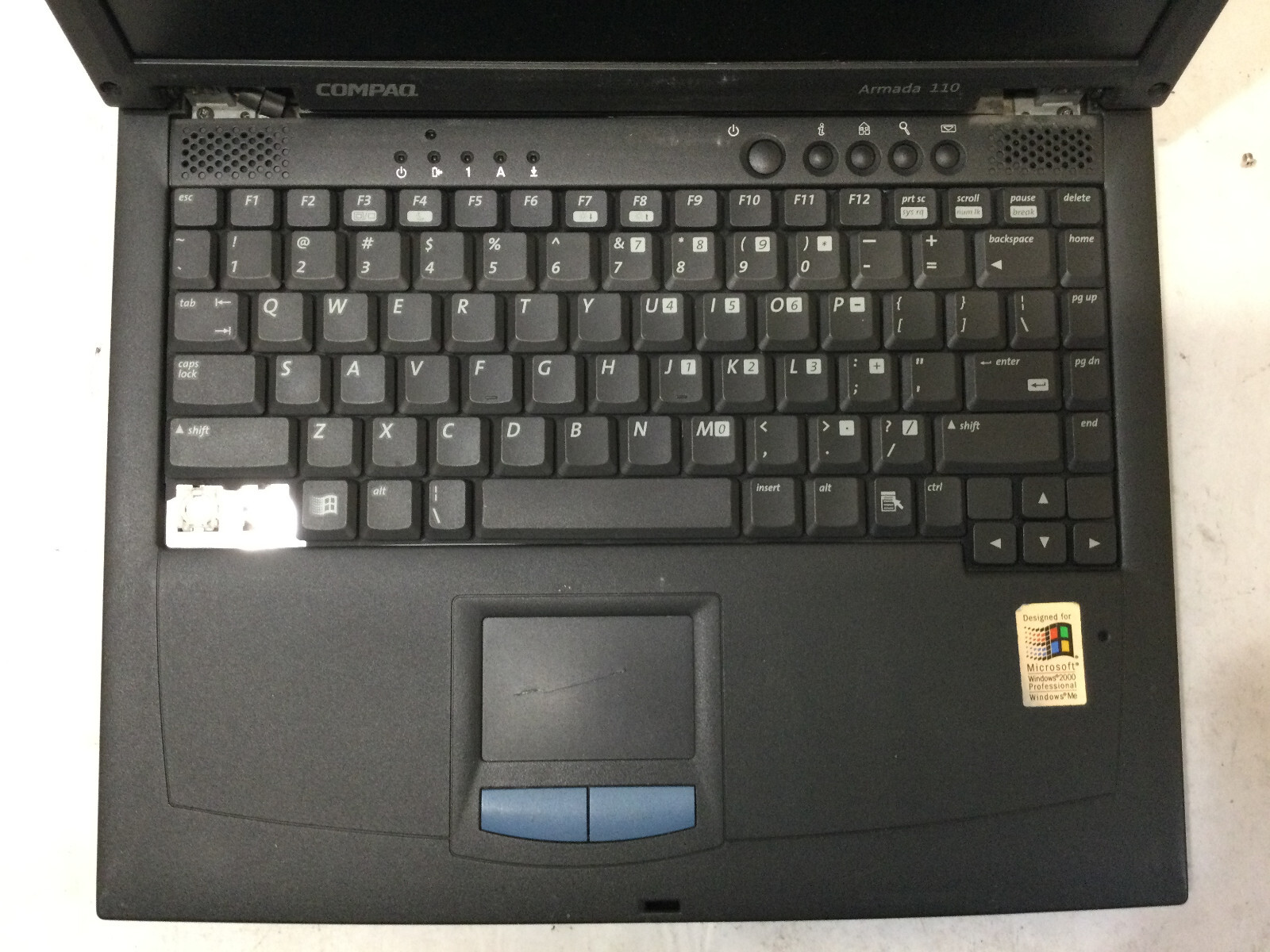 COMPAQ ARMADA 110-PP2100 – FOR PARTS – 256MB RAM – INTEL PENTIUM – READ DESC -BB