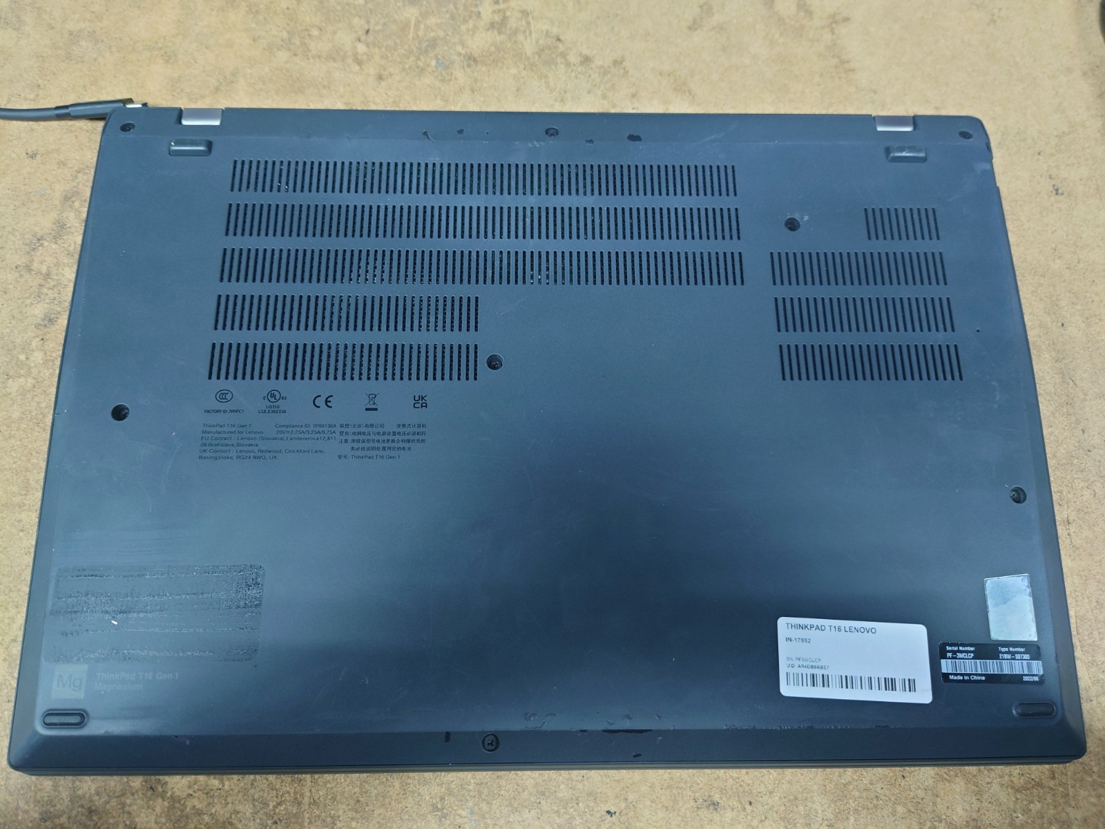 Lenovo ThinkPad T16 16″ WUXGA Touch i7-1265U 32GB RAM 512GB No OS