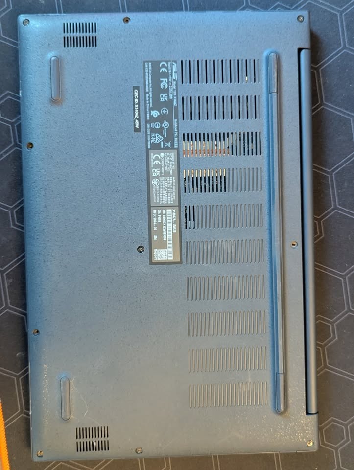 ASUS Vivobook 14″ Laptop (2025 Model)